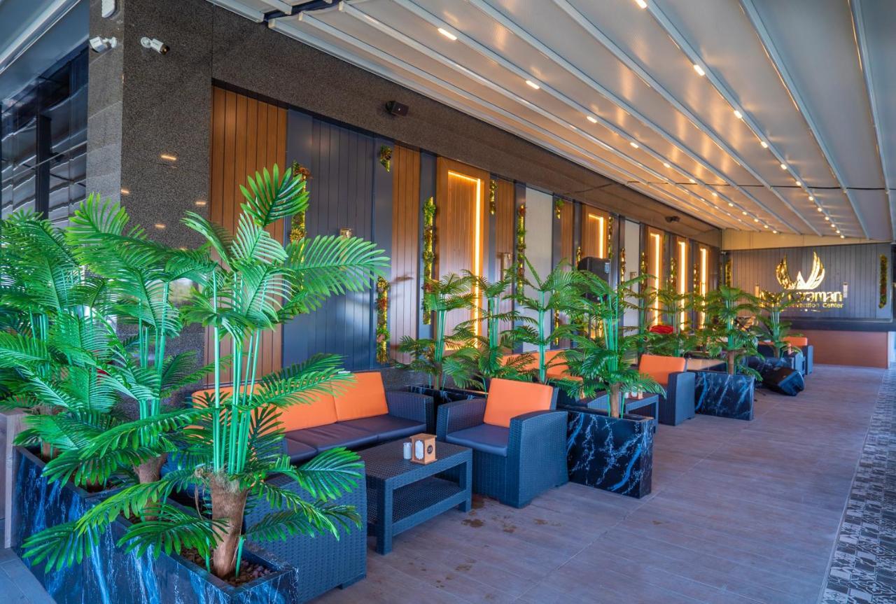 New Karaman Hotel Bagian luar foto